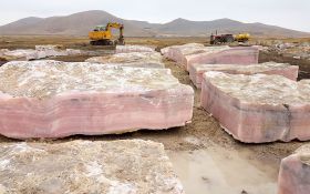 Pink Onyx Quarry (14)